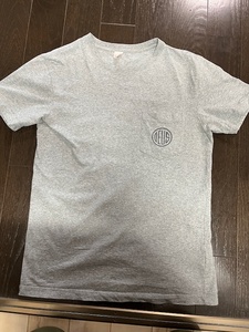 DEUS デウス Tシャツ　ポケット グレー サイズS（実際Mサイズ位です） USED