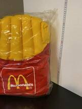 【未開封】マクドナルド　ポテトクッション　未使用　新品　福袋　 非売品 ビンテージ McDonald's Vintage 雑貨 企業物 BIG A301_画像3