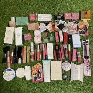  new goods unused goods Yves Saint Laurent shu Uemura Lancme etc. cosmetics cosme 100 point and more large amount summarize foundation lipstick eyeshadow W