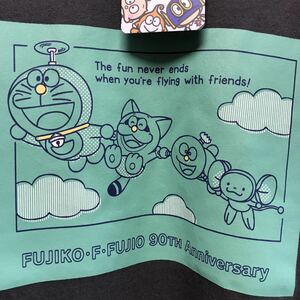 サンリオ fujiko f fujio 90th anniversary メンズTシャツグレー XL(LL)サイズ