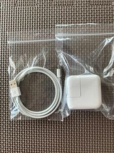 Apple 純正 USB 電源アダプター 充電器　10W A1357 アップル iPad iPhone ライトニングケーブル付