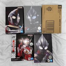 真骨彫ウルトラマンティガ　ダイナ　s.h.figuartsウルトラマンスーツタロウ_画像3