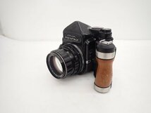 ASAHI PENTAX アサヒペンタックス 67 中判カメラ ボディ + レンズ TAKUMAR 6×7 105mm F2.4 木製グリップ付 ∽ 6E3E7-2_画像3