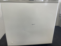 動作確認済み TOSHIBA 東芝 GRHB30GA 冷蔵庫 2018年製 右開きタイプ 1ドア 27L_画像2