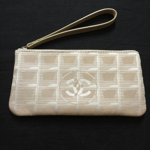 CHANEL ポーチ 元箱付き 新品