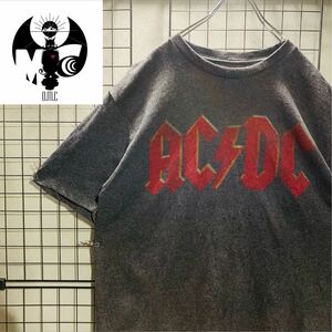 【AC/DC】ロゴ プリント バンドTシャツ 2017年ロックt アメリカ古着