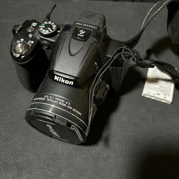 Nikon P520 中古