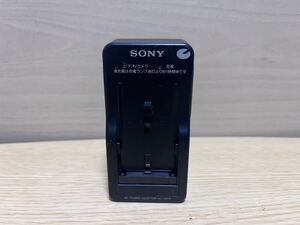 ソニー SONY 【純正品】バッテリーチャージャー AC-V615 動作品