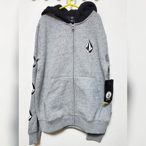 〈8Y/140〉新品 ボルコム パーカー yut140