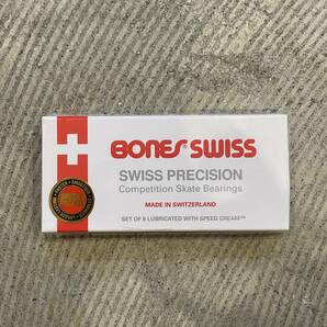 新品送料無料 BONES SWISS BEARINGS ボーンズ スイス ベアリング スケートボード スケボー
