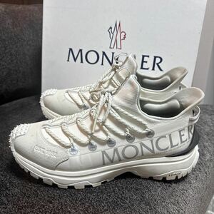 MONCLER