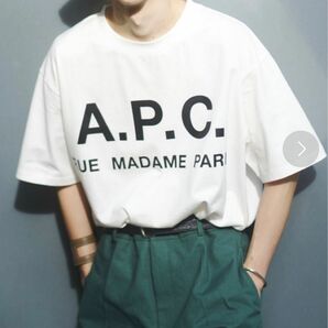 A.P.C. アーペーセオーバーサイズ ロゴプリント Tシャツ