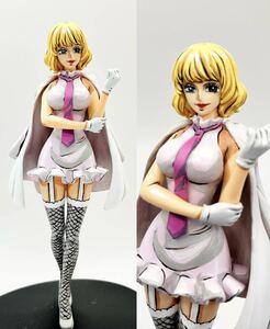 ワンピース ONE PIECE フィギュア リペイント ストューシー 二次元塗装 アニメ塗り 2d 美少女 顔描き直し