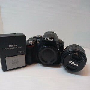 ④ Nikon ニコン　2416万画素　デジタル一眼レフカメラ【D5300】　Nikon AF-S DX 18-55mm 1:3.5-5.6G VRⅡ