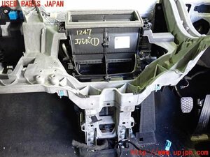 2UPJ-12476081]BMW i3 I01(1Z06)エバポレーター1 中古