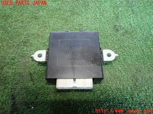 2UPJ-95496149]ランクル100系(HDJ101K)コンピューター4 (ANTENNA RELAY) 中古