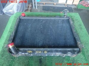 2UPJ-12842321]ランクル60系(BJ60V)ラジエーター1 中古