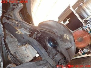 2UPJ-93494295] Audi *Q5(8RCDNF) left front knuckle hub used 