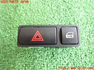 2UPJ-98146290]BMW Z4 ロードスター(BT25)(E85)ハザードスイッチ 中古