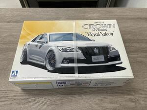 アオシマ 1/24 クラウンハイブリッド ロイヤルサルーン BBS LM AWS210 未組立 Nランク