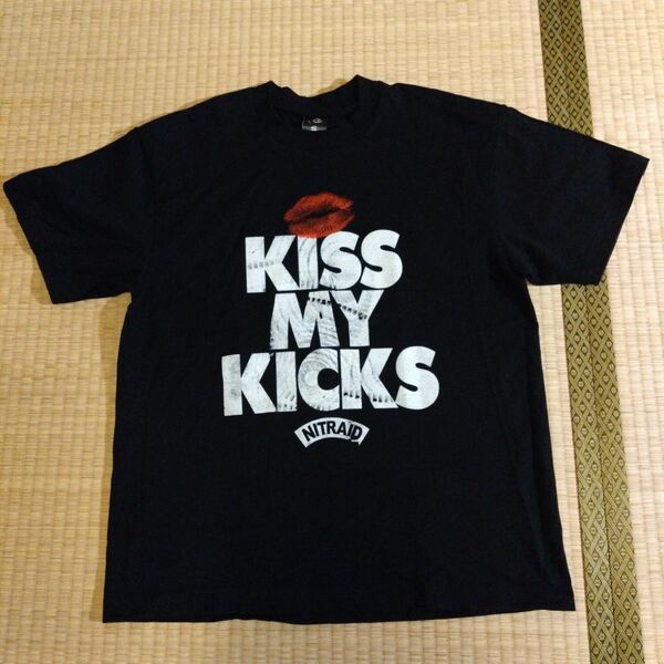 ナイトレイド(nitraid) kiss my kicks Tシャツ nike