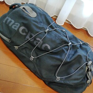macpac tuatara 25 backpack rucksack 