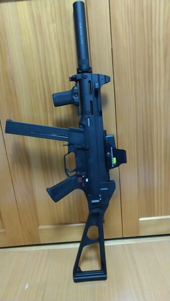 ＶＦＣ UMP45 ガスガン S＆Tセミハードケース付き