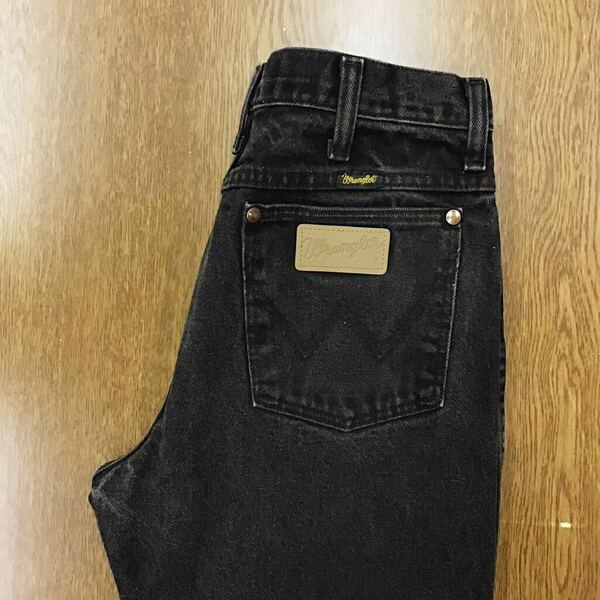 【FE052】Wrangler 936WBK W30 L30 ブラック ジーンズ ジーパン デニムパンツ メンズブランド古着 ラングラー 送料無料