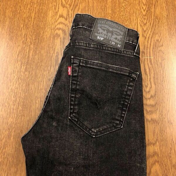 【FE047】Levi's 519 W29 L32 色落ち加工 カラーパンツ ブラック 黒色 ストレッチ生地 メンズブランド古着 リーバイス519 送料無料