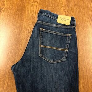 【FE139】Abercrombie&Fitch W34 L32 色落ち加工 ジーンズ ジーパン デニムパンツ 裾再現仕上げ メンズブランド古着 アバクロ 送料無料