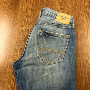 【FE164】Abercrombie&Fitch W30 L30 色落ち加工 ダメージ加工 スキニー ジーンズ ジーパン デニムパンツ ブランド古着 アバクロ 送料無料