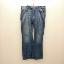 【FE208】DIESEL W36 L34 色落ち加工 ダメージ加工 ブーツカット ジーンズ ジーパン デニムパンツ メンズブランド古着 ディーゼル 送料無料_画像2