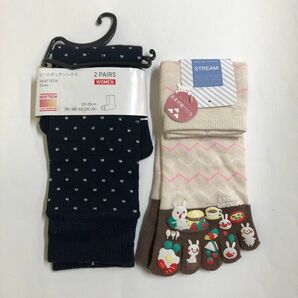 《2足セット 5本指ソックス》UNIQLOヒートテックソックス・うさぎプリントソックス 23〜25cm 