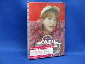 未開封/新品同様　ONEW(SHINee) JAPAN 1st ALBUM『Life goes on』【初回限定盤B】 2CD オニュ★ トレカ付き フォトカード　10925