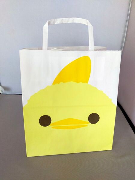ぴよりん 紙袋とミニトレー2個