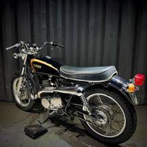 絶版OKOキャブレター搭載！ ビッグフィン化 レフトアップマフラー SR400 検: スクランブラー トラッカー CB400SS W400 CB400TT zxcv21357_画像3