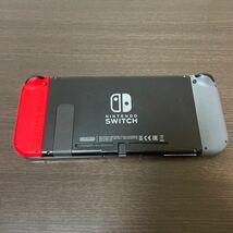 Nintendo Switch ニンテンドースイッチ 本体のみ　箱無し　付属品無し　多少傷有り　動作確認済み　中古品_画像3