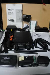 FT-817ND 八重洲無線 1.9MHz-430MHz オールモード 5W +WINDCAMP3000