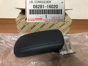 新車外し ZSG10 ZVG11 ZVG13 ZVG15 ZVG16 MXGA10 カローラクロス 純正コンソール 08281-16020