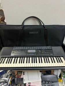 美品 YAMAHA ヤマハ 電子キーボード ピアノPSR-320 電子楽器 ソフトケース付き 動作確認済み