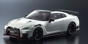 京商 サムライ 1/18 日産 GT-R NISMO 2020 ホワイト KSR18048W