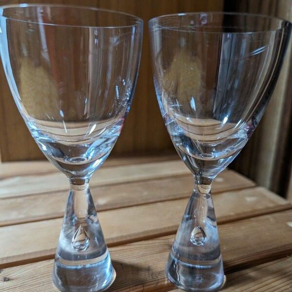 ワイングラス 　クリスタルガラス