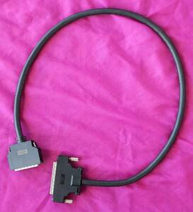 SCSI cable. half pitch 68 pin - half pitch 50 pin.70cm operation verification 