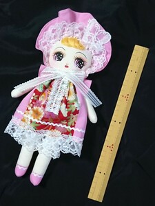  Showa Retro manner, handmade cultured person shape. hand made doll. pink color, gold ., peace pattern, butterfly, white race. new goods.