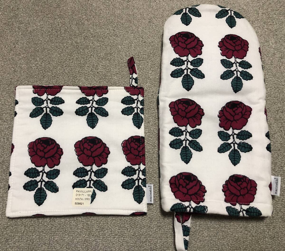 クリックポスト送込♪マリメッコ♪marimekko♪レア限定 濃い赤　Vihki