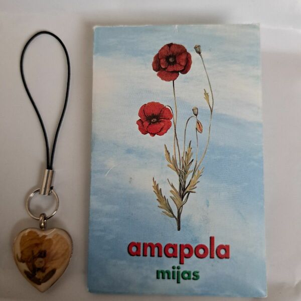 スペイン ミハス アマポーラ　ストラップ　押し花　amapola mijas キーホルダー　ペンダント　土産　記念　ハンドメイド
