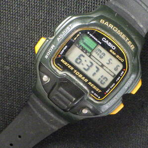 レトロ CASIO カシオ BAROMETER バロメーター【BM-200W】メンズ デジタル腕時計 動作品 の画像1