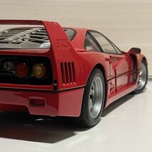 １／１２　京商　フェラーリ　F-40 アクリルケース付　kyosho 中古品　箱なし_画像1