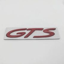 即納◎送料込み◎ポルシェ GTS ［赤］ エンブレム リア トランク 958 997 991 カレラ ボクスター カイマン マカン パナメーラ GTS 社外品_画像2