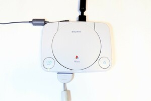 動作品・清掃済み★SONYプレイステーション PSone 本体のみ「SCPH-100」 PlayStation／PS one